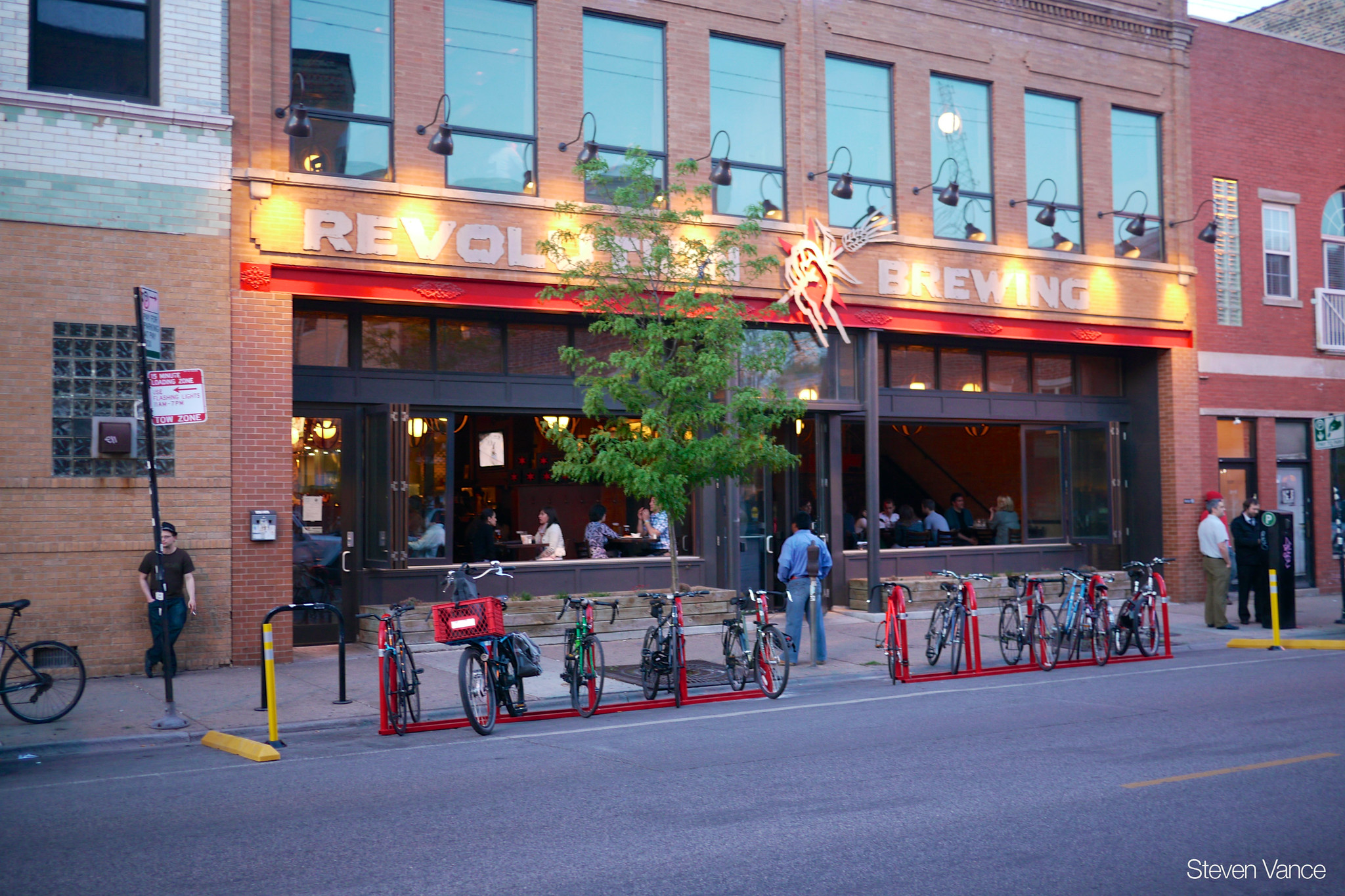 photo of a former brewpub in Chicago called Revolution Brewing
