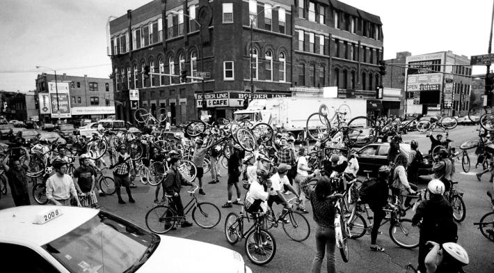 Riders execute a "Chicago Holdup" at North/Damen/Milwaukee during the first of the monthly rides. Photo: James Warden
