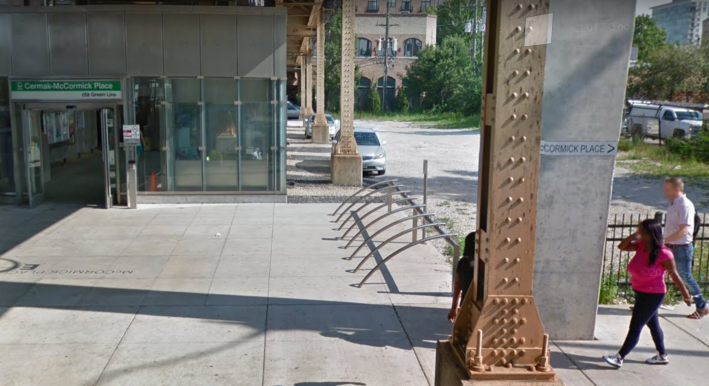The bike racks at the Cermak Green Line station may be nice to look at, but they're a pain in the neck to use. Image: Google Street View