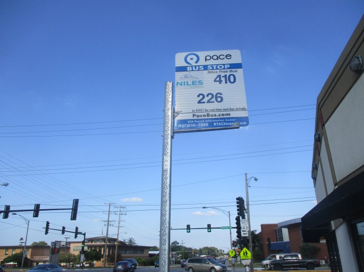 the new bus stop signs added in the late spring-summer of 2016 throughout the Village of Niles highlight the Niles Free Bus service at stops that are also used by regular routes. Photo: Igor Studenkov