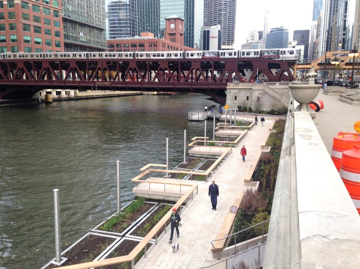 The Chicago Riverwalk west of Wells Street. Photo: John Greenfield