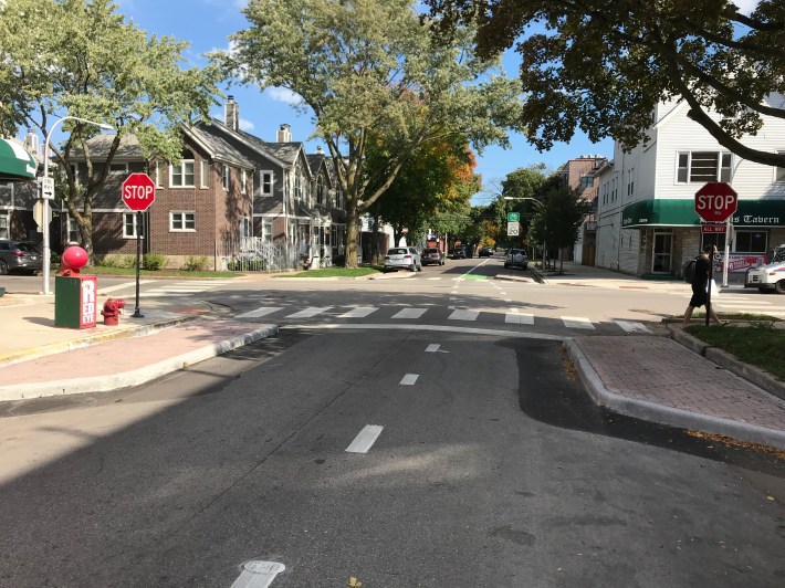 The School/Racine intersection has curb extensions at all four corners. Photo: John Greenfield