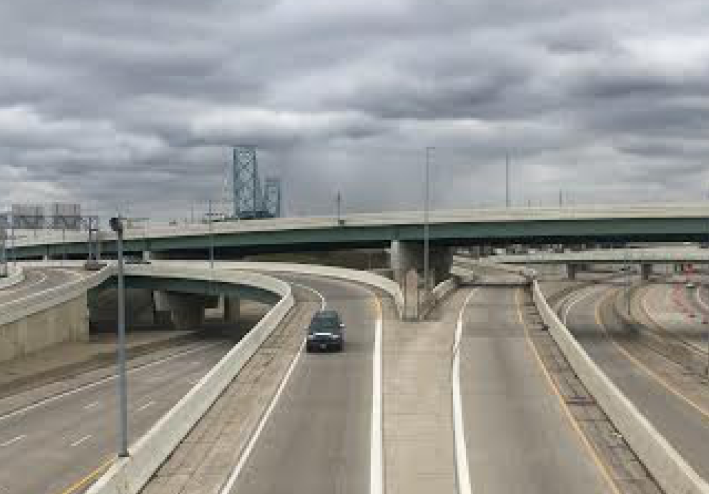 Like many U.S. cities Detroit was carved up by highways during the Urban Renewal era. Photo: Lynda Lopez