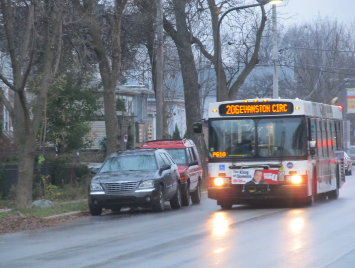 A CTA bus in Evanston. Photo: Jeff Zoline