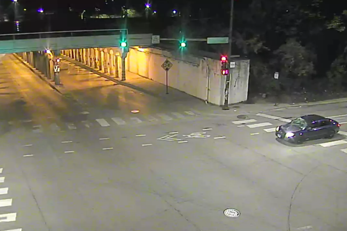 An image of the car shot by a surveillance camera at 103rd and Cottage Grove. Image: CPD