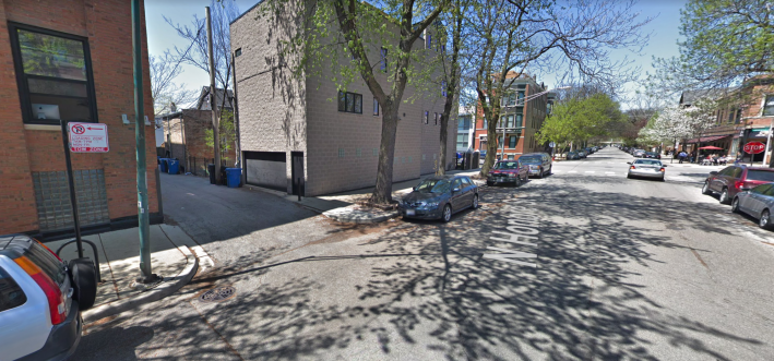 The nearest bike rack is 190' away from the restaurant, on the other side of an alley across the street. Image: Google Maps