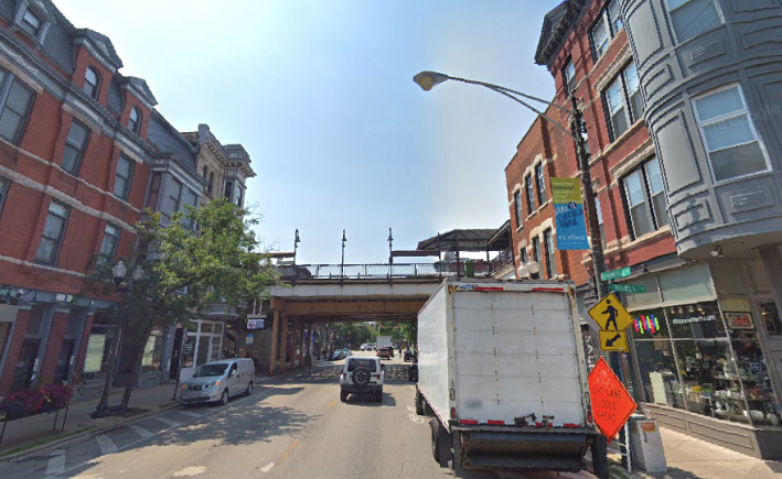 Armitage Avenue at the Brown Line tracks, where a driver injured my former editor. Image: Google Maps