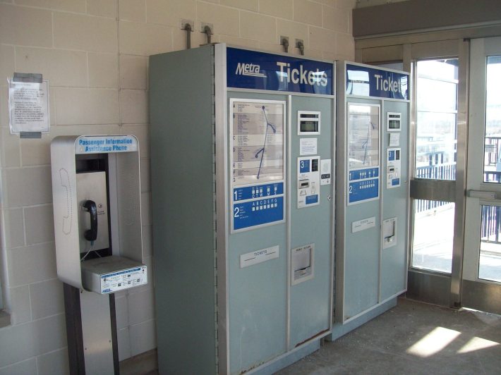 A Metra ticket vending machine at the 93rd/South Chicago station on the MED line. Photo: Igor Studenkov