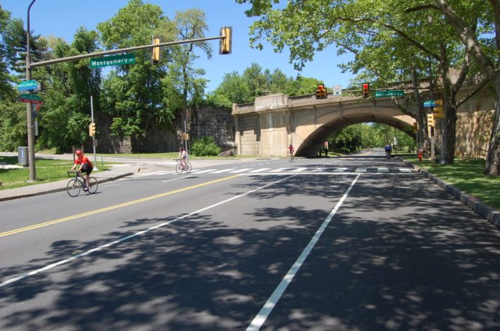 Philadelphia's Martin Luther King Drive is car-free during the pandemic. Photo: Bicycle Coalition of Greater Philadelphia