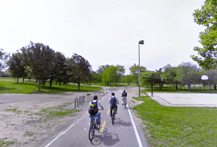 The Lakefront Trail near 37th Street. Image: Google Maps