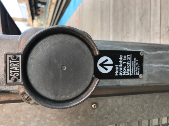 A button to press for heat on the Montrose Brown platform. Photo: John Greenfield