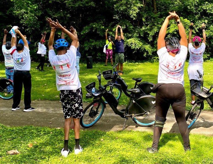 Stretching before the ride. Photo: Dave Simmons, ride Illinois