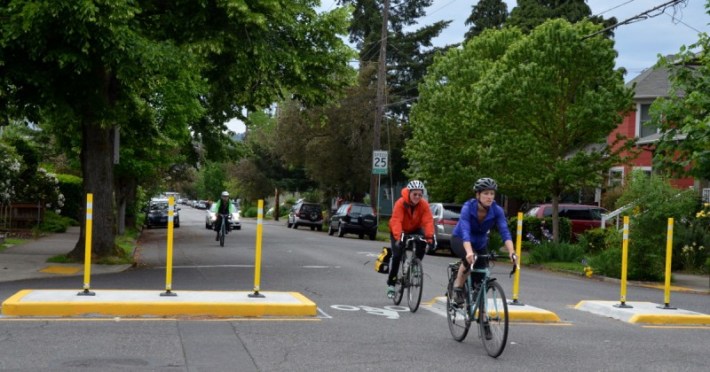 A traffic diverter in Portland. Photo: Jonathan Maus, Bike Portland