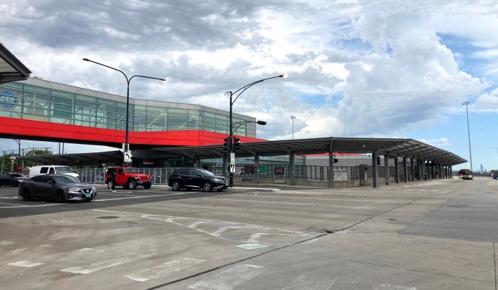 The current souther terminus of the Red Line at the 95th/Dan Ryan station. Photo: John Greenfield