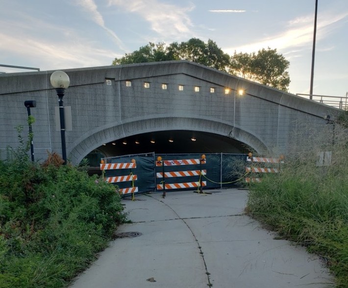 The closed Hates/DLSD underpass. Photo: Jeff Zoline