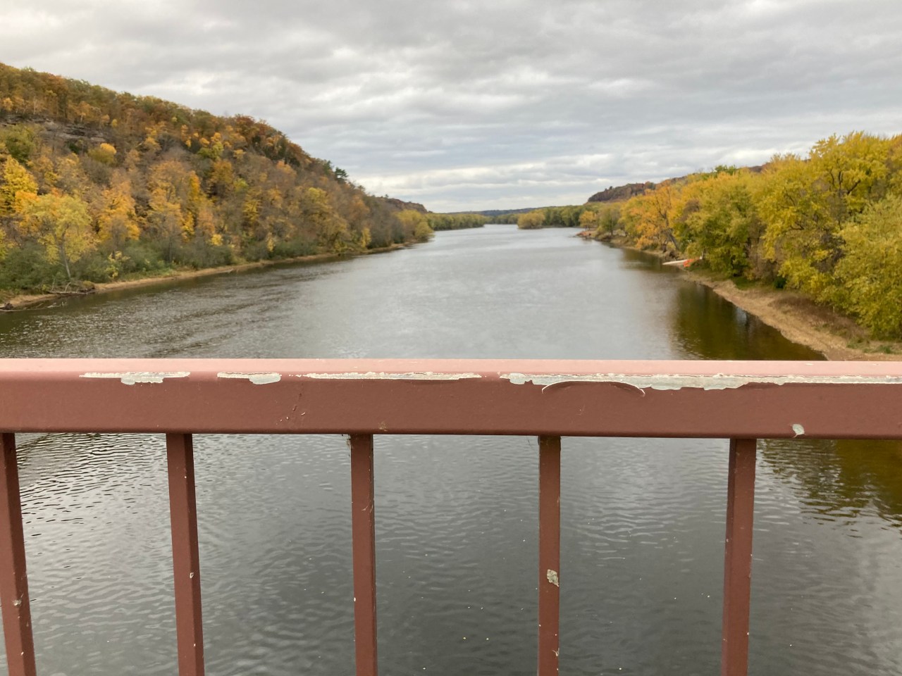 Crossing the St. Croix River from Minnesota into Wisconsin. Photo: John Greenfield