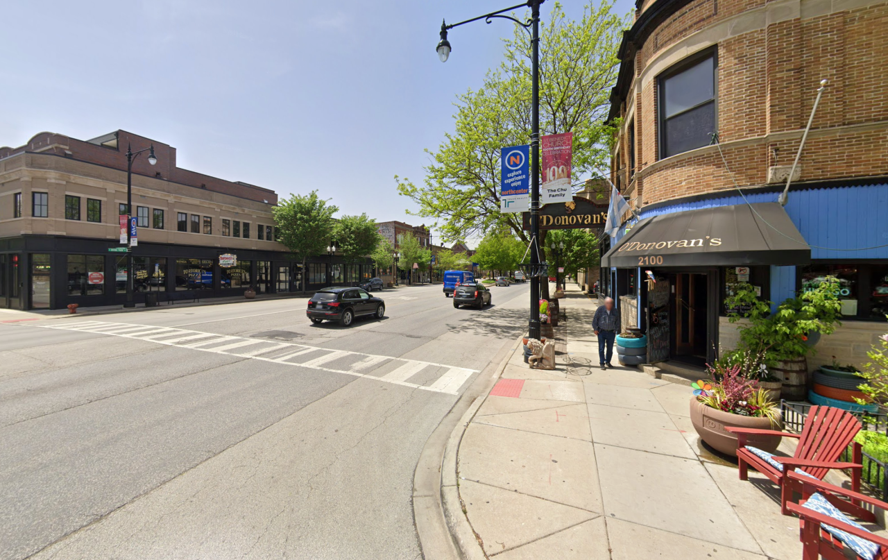 The intersection of Irving Park and Hoyne, where Paquette was killed. Image: Google Maps