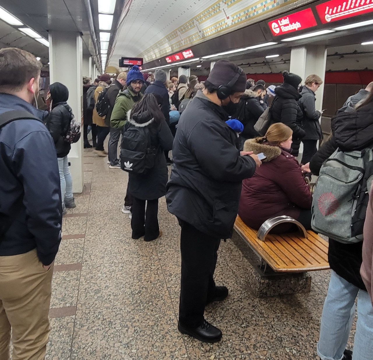 Waiting for the Red Line at the Lake station during a recent PM rush. Photo: Anthony Gonella