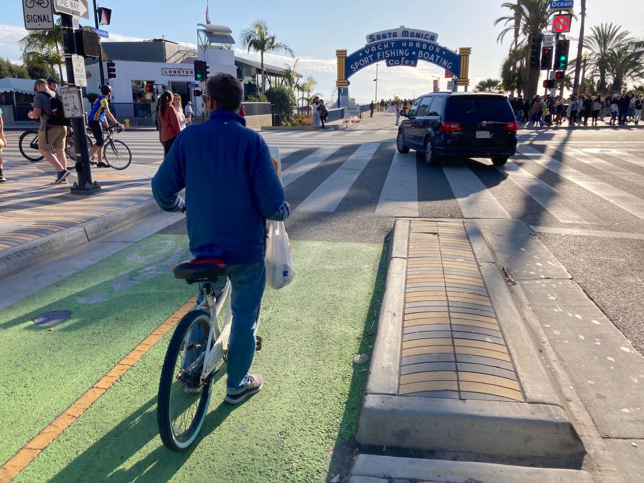 A two-way protected bike lane leads down Santa Monica Boulevard to the pier. Photo: John Greenfield