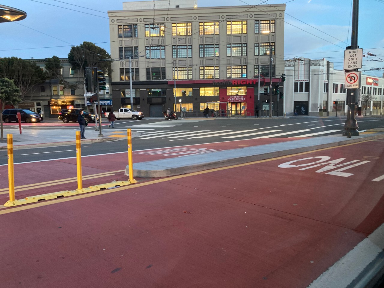 Bus lanes in SF's SOMA neighborhood. Photo: John Greenfield