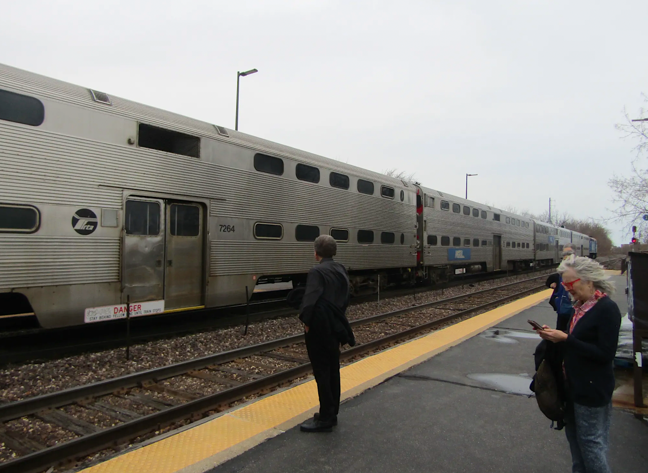 Metra approves 2024 budget, creating new fare structure Streetsblog Chicago